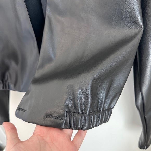 EVEREVE Nylah Black Vegan Leather Blazer Jacket Top With Suede Interior XS - Picture 8 of 9